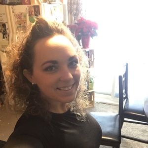 Meet your Posher, Nikki